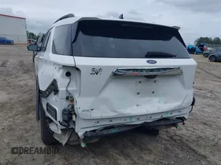 2023 Ford Explorer XLT z VIN 1FMSK7DHXPGA02976, wystawiony jako IAAI lot #42219944 z przebiegiem 41 500 mil mil oraz . Historia ofert i sprzedaży dostępna na DreamBid. Obrazek 6.