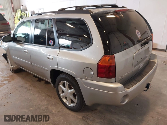 2007 GMC Envoy SLE z VIN 1GKDT13S572152757, wystawiony jako IAAI lot #42095239 z przebiegiem 50 510 mil mil oraz . Historia ofert i sprzedaży dostępna na DreamBid. Obrazek 3.