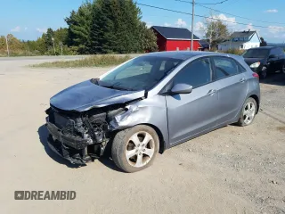 2015 Hyundai Elantra GT GL with VIN KMHD25LH2FU246037, listed as a Copart auction lot 71084404 with 137,573 mi miles and Salvage Title. Bid and sale history available at carsss.com. Image 1.