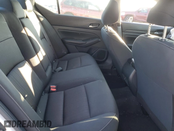 2022 Nissan Altima 2.5 S with VIN 1N4BL4BV5NN308605, listed as a Copart auction lot 82768194 with 43,016 mi miles and Salvage Title. Bid and sale history available at carsss.com. Image 10.