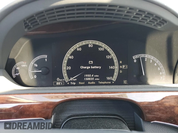 2010 Mercedes-Benz S 550 with VIN WDDNG8GB5AA309990, listed as a Copart auction lot 63498795 with 158,835 mi miles and Clean title. Bid and sale history available at DreamBid. Image 9.