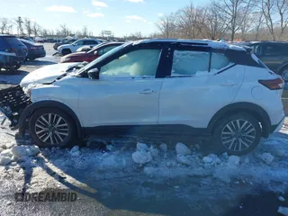 2024 Nissan Kicks SV with VIN 3N1CP5CV9RL511934, listed as a IAAI auction lot 41266215 with 6,340 mi miles. Bid and sale history available at carsss.com. Image 14.