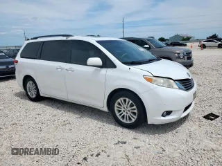 2013 Toyota Sienna XLE AAS with VIN 5TDYK3DC7DS317683, listed as a Copart auction lot 50976735 with 179,286 mi miles and Clean title. Bid and sale history available at DreamBid. Image 4.