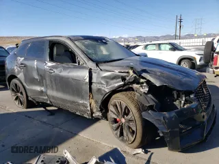 2021 Jaguar F-Pace S z VIN SADCJ2EX5MA672300, wystawiony jako Copart lot #84248744 z przebiegiem Nie podano mil oraz Szkoda całkowita • Salvage title. Historia ofert i sprzedaży dostępna na DreamBid. Obrazek 4.