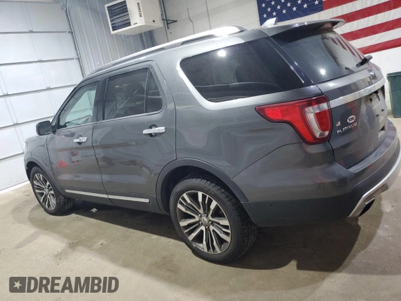 2017 Ford Explorer Platinum с VIN 1FM5K8HT8HGD46390, выставлен на аукционе Copart как лот 63304525 с пробегом 62 977 миль миль и Чистый • Clean title. История ставок и продаж доступна на DreamBid. Изображение 2.