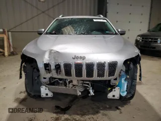 2019 Jeep Cherokee Latitude with VIN 1C4PJMCBXKD157580, listed as a Copart auction lot 58313745 with 81,660 mi miles and Salvage title. Bid and sale history available at DreamBid. Image 5.