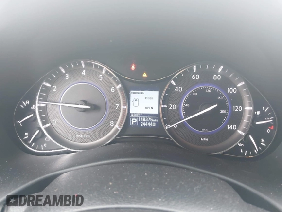 2016 Infiniti QX80 with VIN JN8AZ2NE7G9125856, listed as a IAAI auction lot 41480843 with 148,375 mi miles. Bid and sale history available at carsss.com. Image 7.