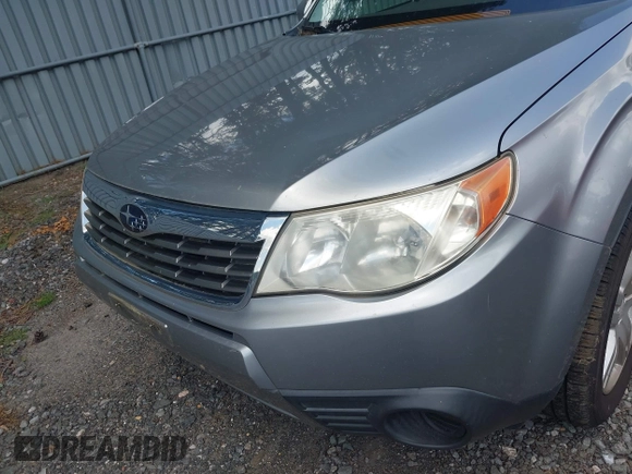 2010 Subaru Forester X Premium z VIN JF2SH6CC8AH750535, wystawiony jako IAAI lot #42799866 z przebiegiem 130 431 mil mil oraz . Historia ofert i sprzedaży dostępna na DreamBid. Obrazek 6.