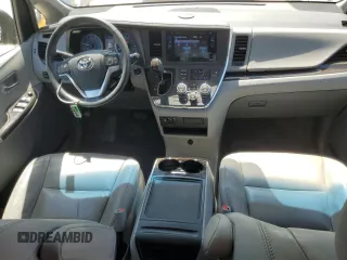 2017 Toyota Sienna XLE Auto Access Seat with VIN 5TDYZ3DC4HS774775, listed as a Copart auction lot 50581175 with 70,859 mi miles and Salvage Title. Bid and sale history available at carsss.com. Image 8.