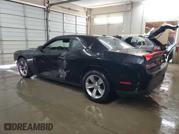 2017 Dodge Challenger SXT z VIN 2C3CDZAG7HH658606, wystawiony jako Copart lot #52131045 z przebiegiem 100 223 mil mil oraz Szkoda całkowita • Salvage title. Historia ofert i sprzedaży dostępna na DreamBid. Obrazek 2.