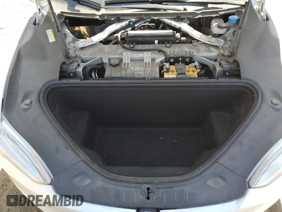 2017 Tesla Model S 60 with VIN 5YJSA1E19HF183845, listed as a Copart auction lot 58204205 with 150,701 mi miles and Salvage title. Bid and sale history available at DreamBid. Image 11.