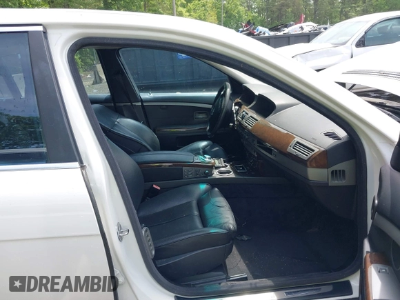2004 BMW 7 Series 745Li с VIN WBAGN63464DS47181, выставлен на аукционе IAAI как лот 42236487 с пробегом 143 707 миль миль и . История ставок и продаж доступна на DreamBid. Изображение 5.