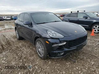 2017 Porsche Cayenne S z VIN WP1AB2A20HLA53039, wystawiony jako Copart lot #85044834 z przebiegiem 56 737 mil mil oraz Szkody całkowita. Historia ofert i sprzedaży dostępna na DreamBid. Obrazek 4.