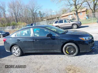 2019 Subaru Impreza with VIN 4S3GKAB68K3623755, listed as a IAAI auction lot 41933894 with 39,522 mi miles. Bid and sale history available at carsss.com. Image 13.