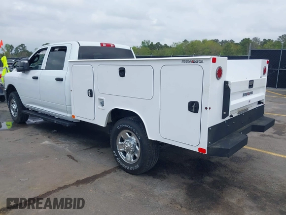 2024 Ram 2500 Tradesman with VIN 3C6UR5HJ1RG114588, listed as a IAAI auction lot 41923877 with 1,800 mi miles and . Bid and sale history available at DreamBid. Image 3.