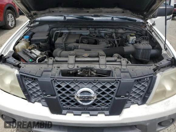 2014 Nissan Frontier S z VIN 1N6BD0CT0EN743655, wystawiony jako Copart lot #58571535 z przebiegiem 123 622 mil mil oraz Czysty tytuł • Clean title. Historia ofert i sprzedaży dostępna na DreamBid. Obrazek 11.