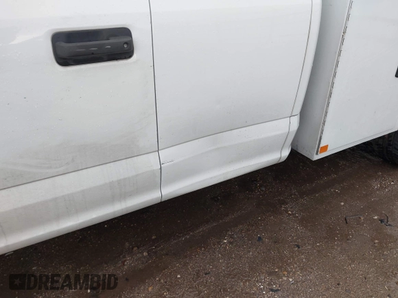 2017 Ford F-250 XL with VIN 1FD7X2A60HEE87543, listed as a IAAI auction lot 41654518 with 163,827 mi miles and . Bid and sale history available at DreamBid. Image 6.