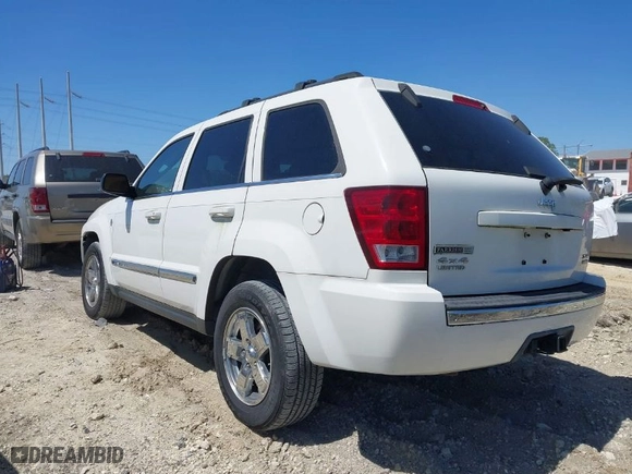 2006 Jeep Grand Cherokee Limited with VIN 1J8HR58216C220694, listed as a IAAI auction lot 41806115 with NaN miles. Bid and sale history available at carsss.com. Image 3.