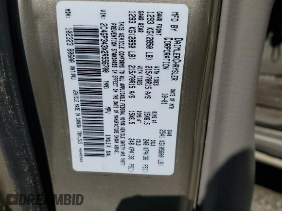 2002 Chrysler Town & Country eL with VIN 2C4GP343X2R556700, listed as a Copart auction lot 53656695 with Not Provided miles and Salvage Title. Bid and sale history available at carsss.com. Image 13.