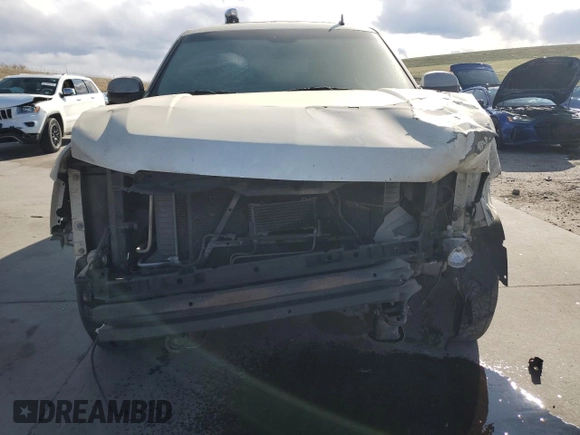 2009 Chevrolet Tahoe LTZ with VIN 1GNFK33059R217187, listed as a Copart auction lot 51563245 with 256,259 mi miles and Salvage title. Bid and sale history available at DreamBid. Image 5.