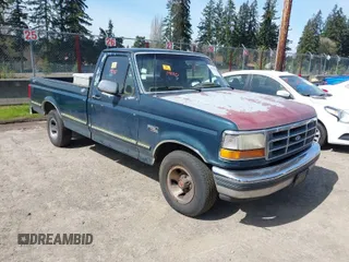 1992 Ford F-150 with VIN 1FTDF15Y1NPA17490, listed as a IAAI auction lot 41970697 with 171,419 mi miles. Bid and sale history available at carsss.com. Image 1.