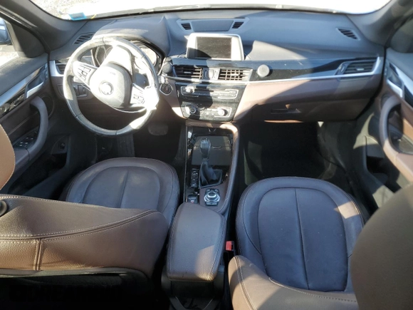 2016 BMW X1 xDrive28i with VIN WBXHT3C31G5E48073, listed as a Copart auction lot 43974855 with 56,088 mi miles and Salvage Title. Bid and sale history available at carsss.com. Image 8.