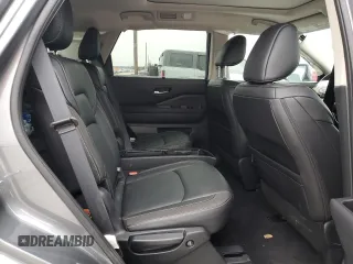 2024 Nissan Pathfinder SL with VIN 5N1DR3CB9RC223683, listed as a Copart auction lot 41902835 with 6,915 mi miles and Salvage title. Bid and sale history available at DreamBid. Image 10.