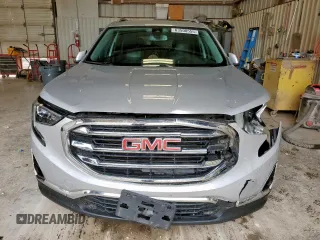 2020 GMC Terrain SLT z VIN 3GKALPEV8LL143945, wystawiony jako Copart lot #63500555 z przebiegiem 121 890 mil mil oraz Szkoda całkowita • Salvage title. Historia ofert i sprzedaży dostępna na DreamBid. Obrazek 5.
