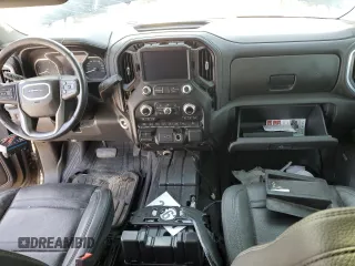 2020 GMC Sierra 2500HD Denali z VIN 1GT49REY9LF223116, wystawiony jako Copart lot #48405995 z przebiegiem Nie podano mil oraz Nie do naprawy • Non repairable. Historia ofert i sprzedaży dostępna na DreamBid. Obrazek 8.