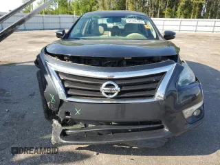 2015 Nissan Altima SL with VIN 1N4BL3APXFC163085, listed as a Copart auction lot 52386565 with 86,684 mi miles and Salvage Title. Bid and sale history available at carsss.com. Image 5.