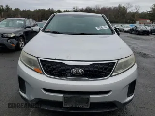 2014 Kia Sorento LX with VIN 5XYKT3A67EG445972, listed as a Copart auction lot 48033185 with 174,544 mi miles and Salvage Title. Bid and sale history available at carsss.com. Image 5.