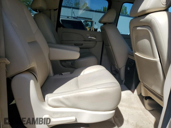 2007 Cadillac Escalade ESV с VIN 1GYFK66807R289241, выставлен на аукционе Copart как лот 54227615 с пробегом 227 337 миль миль и Чистый • Clean title. История ставок и продаж доступна на DreamBid. Изображение 11.