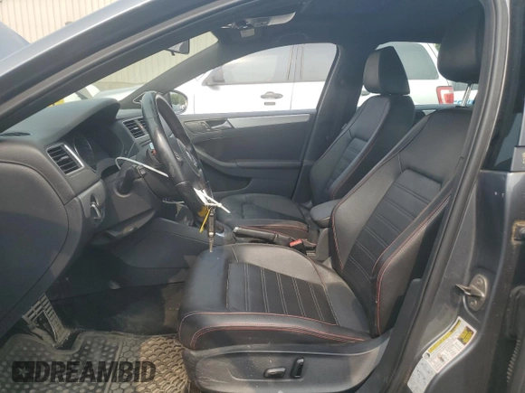 2014 Volkswagen Jetta GLI with VIN 3VW4T7AJ3EM352712, listed as a Copart auction lot 59582825 with 145,765 mi miles and Salvage title. Bid and sale history available at DreamBid. Image 7.