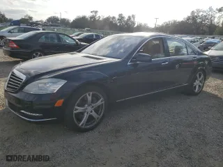 2013 Mercedes-Benz S-Class S 550 with VIN WDDNG7DB4DA493399, listed as a Copart auction lot 84270484 with 71,835 mi miles and Salvage Title. Bid and sale history available at carsss.com. Image 1.