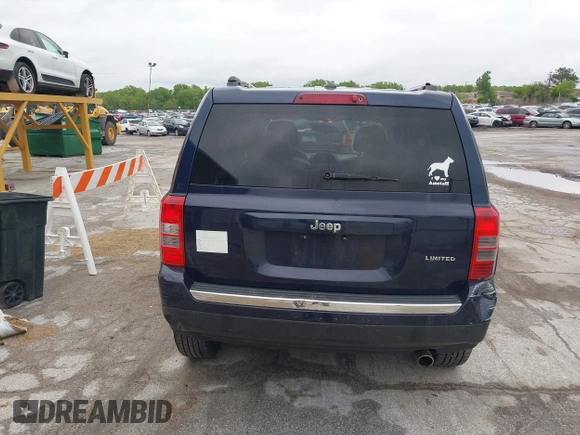 2012 Jeep Patriot Limited z VIN 1C4NJPCBXCD623275, wystawiony jako IAAI lot #42327596 z przebiegiem 59 495 mil mil oraz . Historia ofert i sprzedaży dostępna na DreamBid. Obrazek 17.