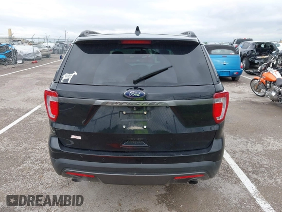 2017 Ford Explorer XLT с VIN 1FM5K7D86HGB39279, выставлен на аукционе IAAI как лот 42145739 с пробегом 155 098 миль миль и . История ставок и продаж доступна на DreamBid. Изображение 16.