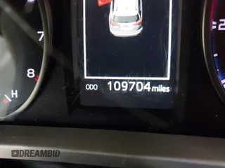 2018 Toyota RAV4 LE z VIN JTMBFREV7JJ207951, wystawiony jako IAAI lot #42376282 z przebiegiem 109 704 mil mil oraz . Historia ofert i sprzedaży dostępna na DreamBid. Obrazek 15.