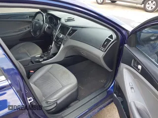2012 Hyundai Sonata SE with VIN 5NPEC4AB1CH443852, listed as a IAAI auction lot 42171502 with 140,653 mi miles and . Bid and sale history available at carsss.com. Image 5.
