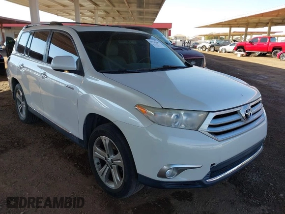 2011 Toyota Highlander Limited with VIN 5TDDK3EH4BS064313, listed as a IAAI auction lot 40934105 with 155,204 mi miles and . Bid and sale history available at DreamBid. Image 1.