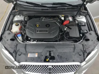 2019 Lincoln MKZ Standard with VIN 3LN6L5A91KR619118, listed as a Copart auction lot 82528044 with 10,541 mi miles and Salvage Title. Bid and sale history available at carsss.com. Image 11.