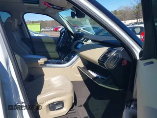 2015 Land Rover Range Rover Sport HSE with VIN SALWR2VF6FA537427, listed as a IAAI auction lot 41598915 with 134,639 mi miles. Bid and sale history available at carsss.com. Image 5.