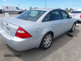 2005 Ford Five Hundred Limited with VIN 1FAHP28145G120881, listed as a IAAI auction lot 42814490 with Not provided miles and . Bid and sale history available at DreamBid. Image 4.