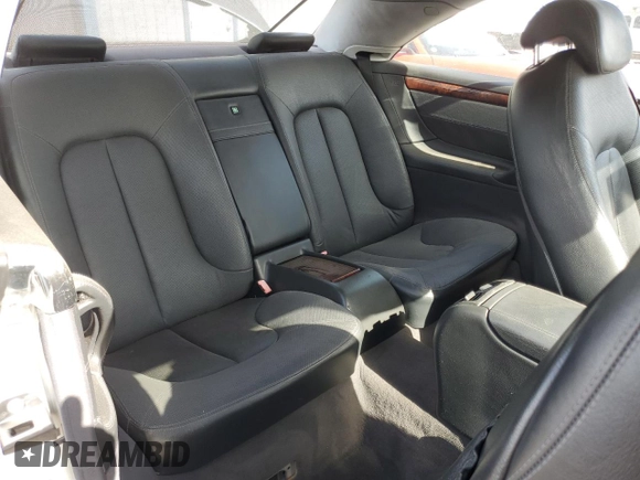 2001 Mercedes-Benz CL 500/600 z VIN WDBPJ75J01A012178, wystawiony jako Copart lot #79501584 z przebiegiem 91 331 mil mil oraz Czysty tytuł • Clean title. Historia ofert i sprzedaży dostępna na DreamBid. Obrazek 10.
