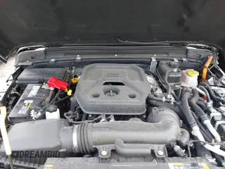 2024 Jeep Wrangler Rubicon X z VIN 1C4RJXR64RW197186, wystawiony jako IAAI lot #42405700 z przebiegiem 6 397 mil mil oraz . Historia ofert i sprzedaży dostępna na DreamBid. Obrazek 10.