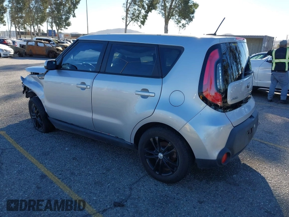 2015 Kia Soul with VIN KNDJN2A25F7778568, listed as a IAAI auction lot 41026463 with Not Provided miles and . Bid and sale history available at DreamBid. Image 3.