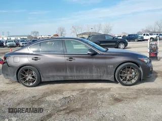 2014 Infiniti Q50 Hybrid Sport with VIN JN1AV7AR7EM703030, listed as a IAAI auction lot 41661844 with 128,202 mi miles. Bid and sale history available at carsss.com. Image 13.