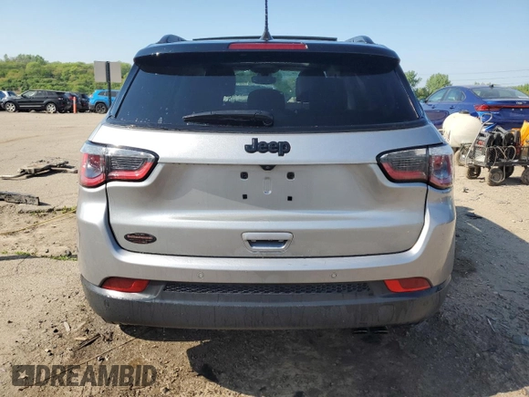 2020 Jeep Compass Latitude with VIN 3C4NJCBB8LT162579, listed as a Copart auction lot 56656665 with 78,828 mi miles and Salvage title. Bid and sale history available at DreamBid. Image 6.