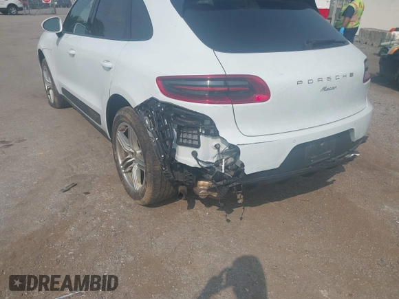 2018 Porsche Macan with VIN WP1AA2A58JLB19260, listed as a IAAI auction lot 42378053 with 111,521 mi miles and . Bid and sale history available at DreamBid. Image 6.