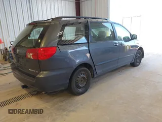 2007 Toyota Sienna CE z VIN 5TDZK23C57S044375, wystawiony jako IAAI lot #42322552 z przebiegiem 394 394 mil mil oraz . Historia ofert i sprzedaży dostępna na DreamBid. Obrazek 4.