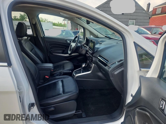 2019 Ford EcoSport Titanium z VIN MAJ6S3KL4KC280624, wystawiony jako Copart lot #57574955 z przebiegiem 122 900 mil mil oraz Tytuł czysty. Historia ofert i sprzedaży dostępna na DreamBid. Obrazek 5.